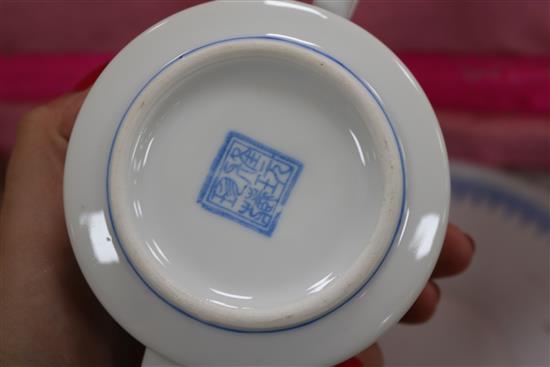A quantity of mixed blue and white Chinese ceramics tallest 23cm